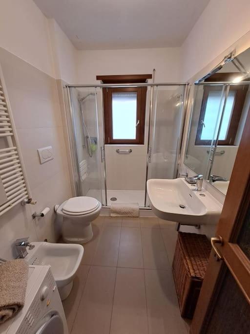 Appartamento Casa Nisio - Gemelli Comoda E Accogliente Roma